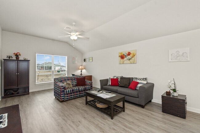 Building Photo - 76 Rd 51030