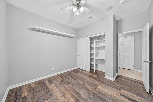 Building Photo - 1166 Brookmeade Cir