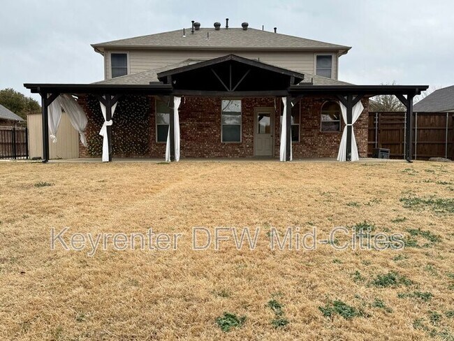 Building Photo - 3119 Juneau Dr