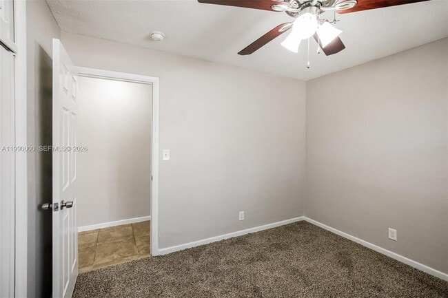 Building Photo - 5961 NW 14th Ct