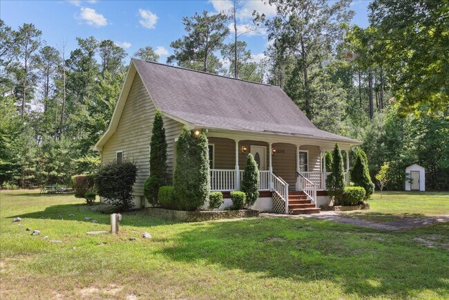 Building Photo - Gloucester/Saluda