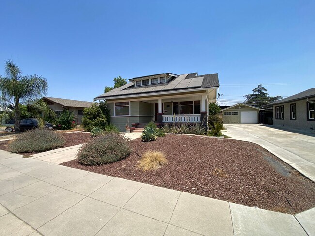 Primary Photo - Beautiful Visalia Home Available Now!