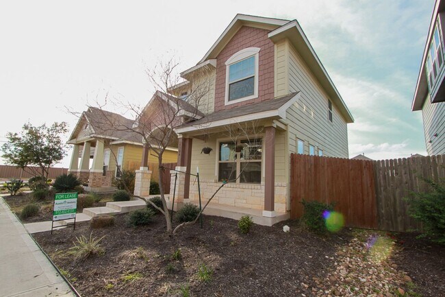 Building Photo - 3 Bedroom, 2.5 Bath Home in East Austin's ...