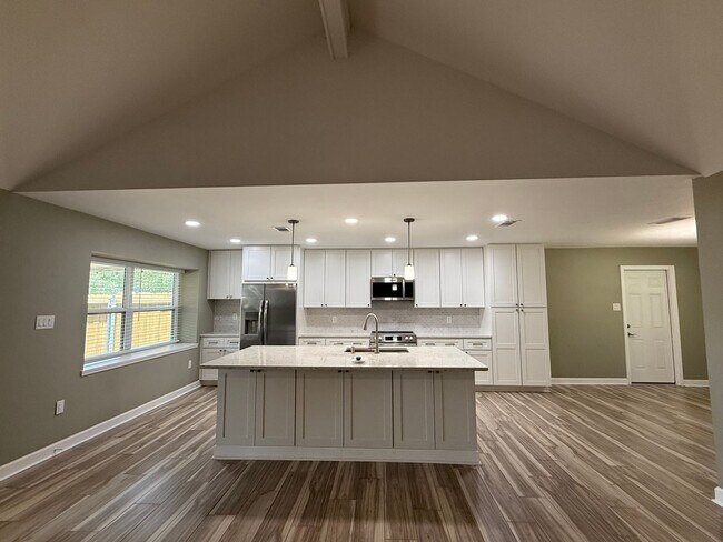 Building Photo - Beautiful Reno in Tanglewood