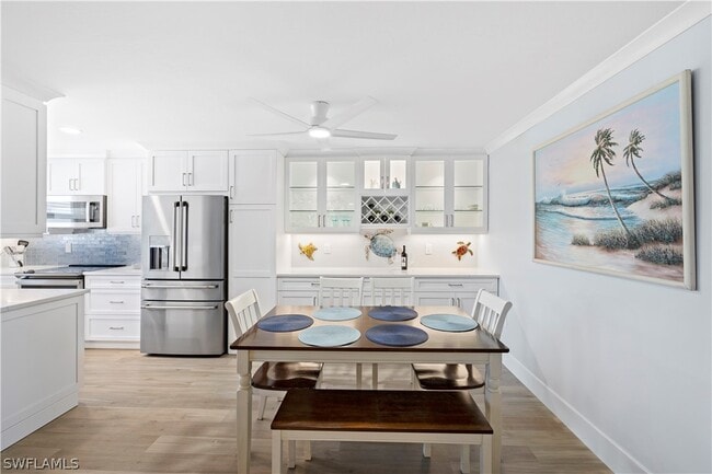 Building Photo - 25750 Hickory Blvd