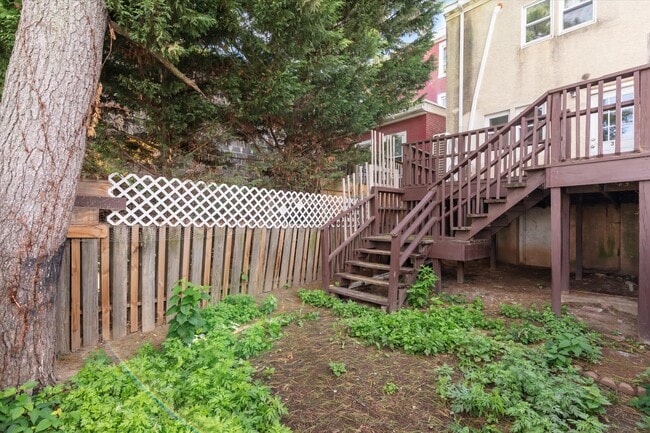 Building Photo - 39 W Front St