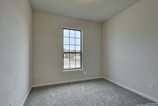 Building Photo - 9007 Shady Mountain