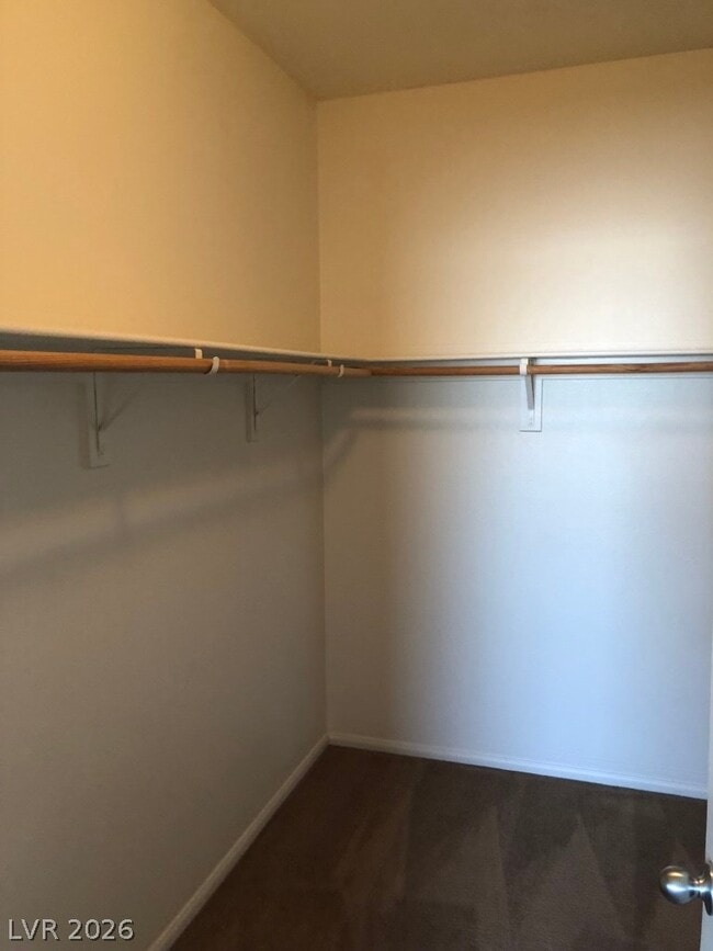 Building Photo - 706 Aloe Yucca Ave