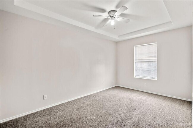 Building Photo - 4416 Thunderbird Ave