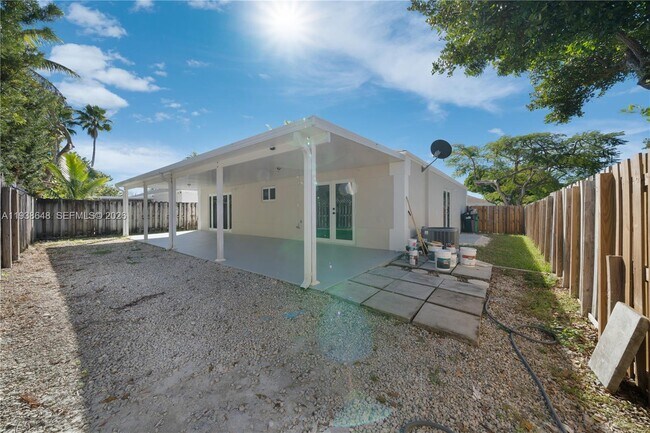 Building Photo - 9826 SW 222nd Terrace