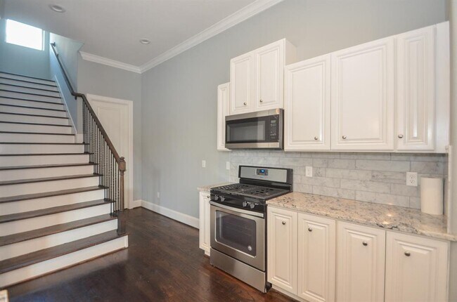 Building Photo - 4609 Nett St