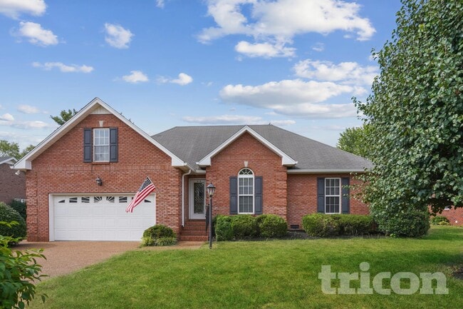 Building Photo - 1090 Pinehurst Dr