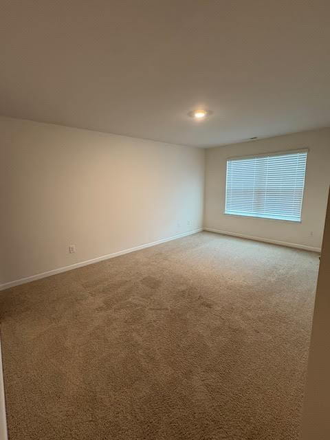 Building Photo - "Charming 3-Bed Townhouse with Granite Ele...