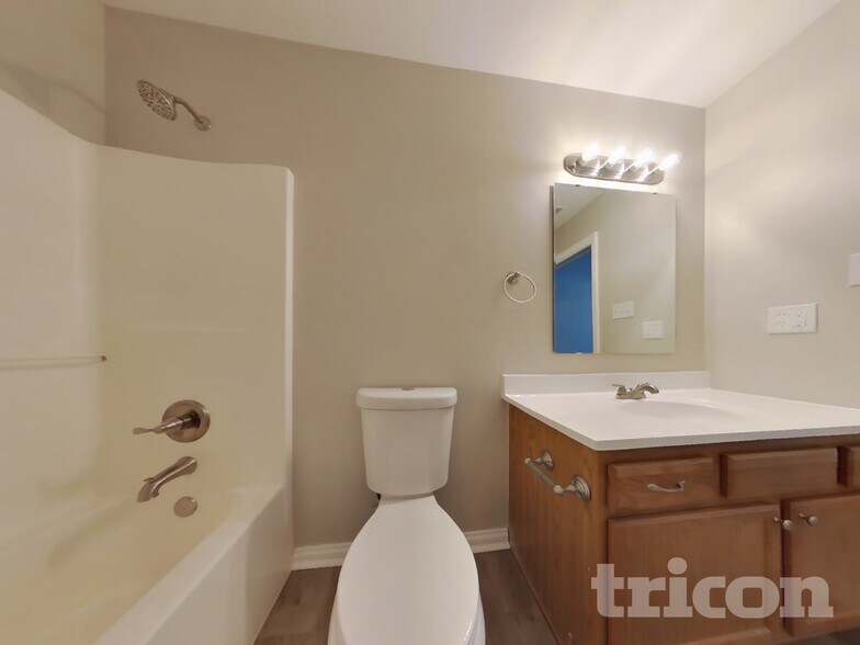 Building Photo - 8599 Captain Dr