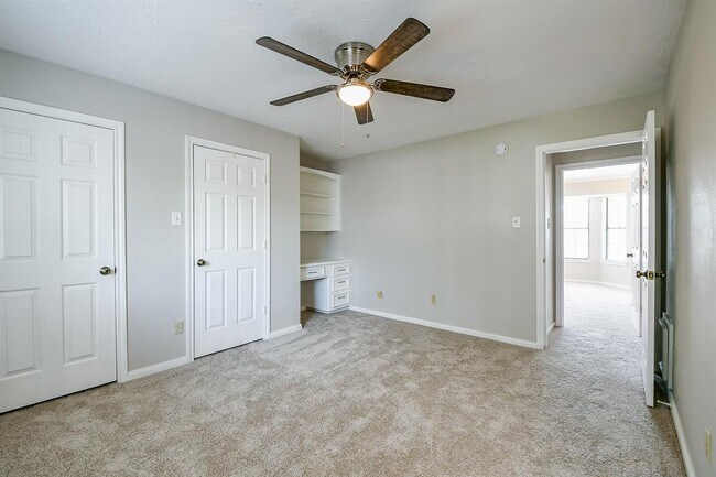 Building Photo - 3423 Berry Grove Dr