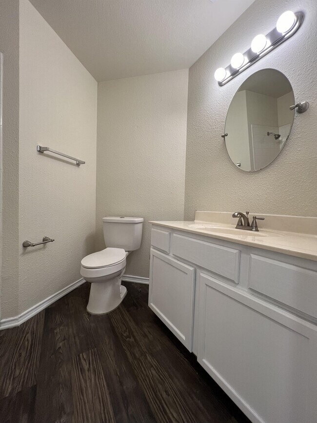 Building Photo - 3701 Habersham