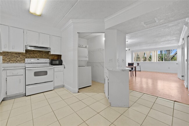 Building Photo - 6135 NW 186th St