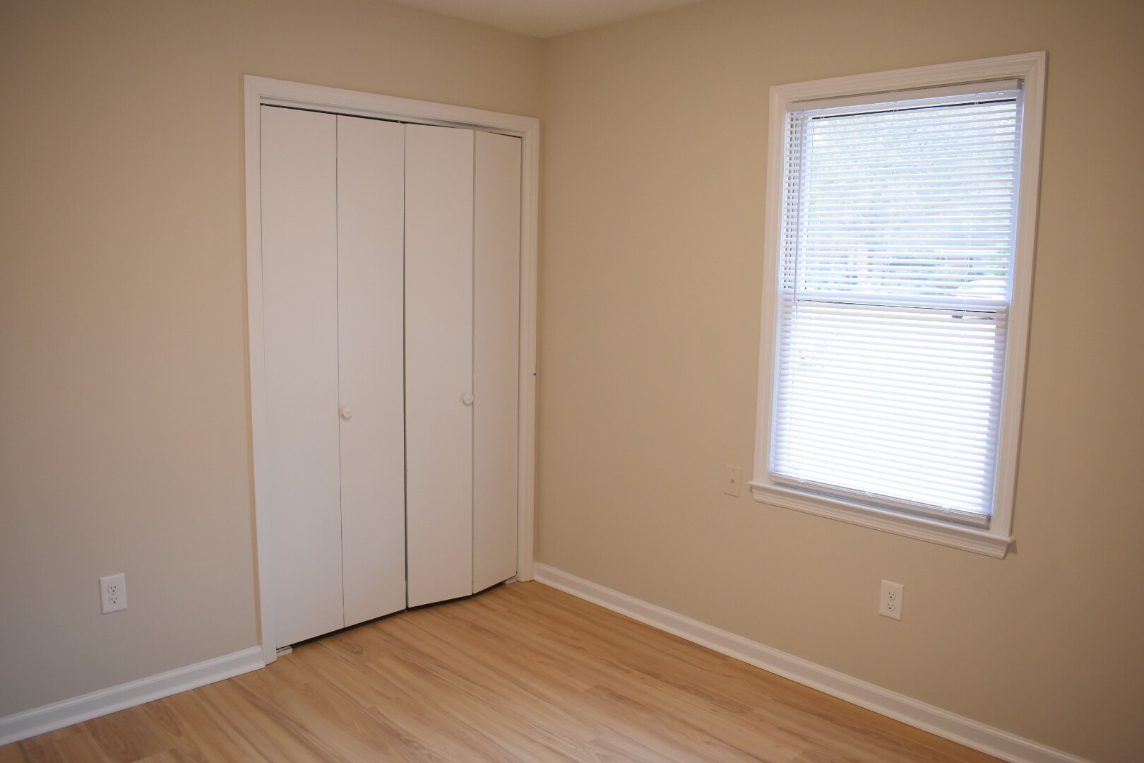 Building Photo - 4839 Berkley Dr