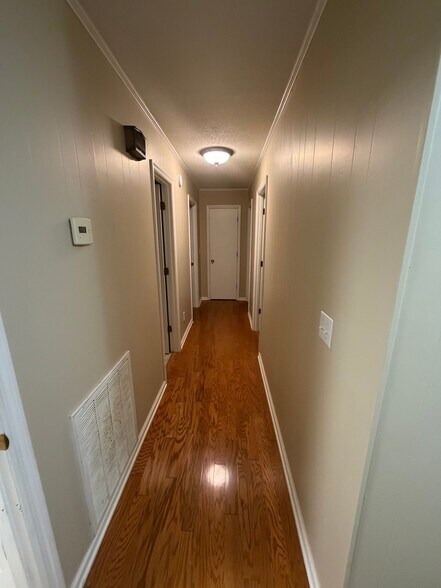 Building Photo - 280 Currituck Rd