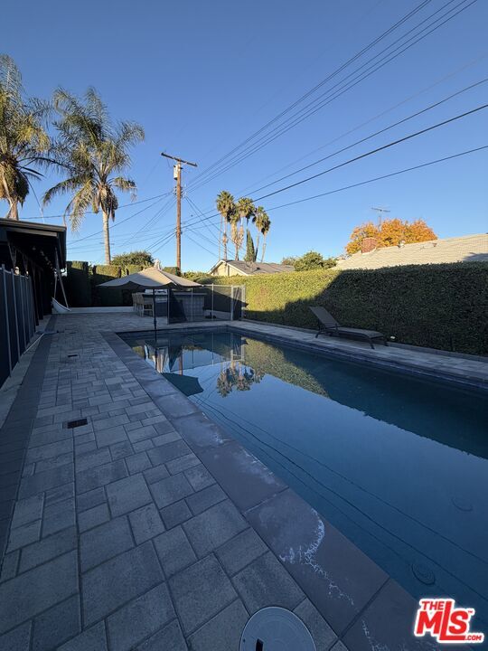 Building Photo - 7656 Capistrano Ave