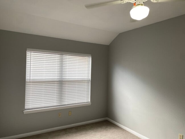 Building Photo - 13515 Demeter