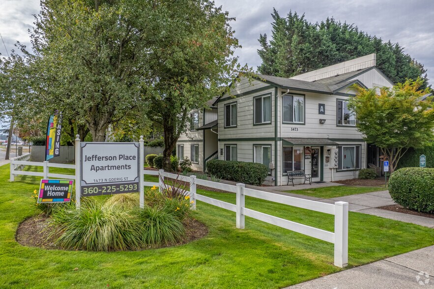 Primary Photo - Jefferson Place Apartments