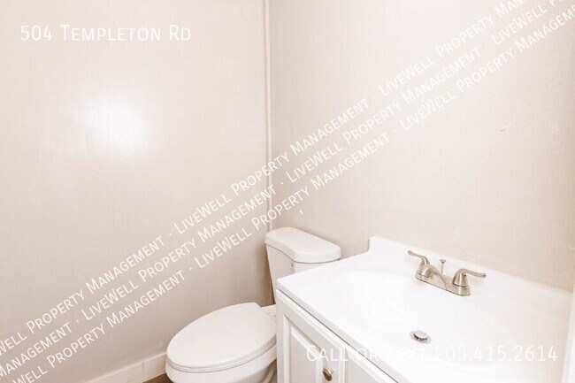 Building Photo - 504 Templeton Rd