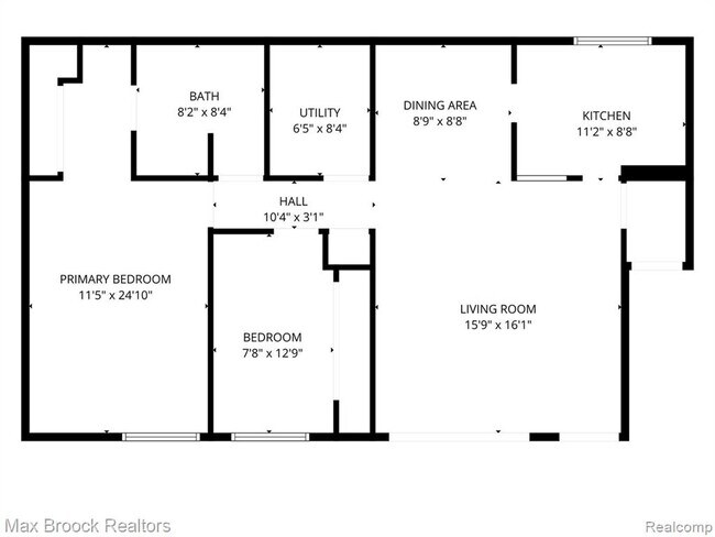 Building Photo - 23673 Village-House Dr S