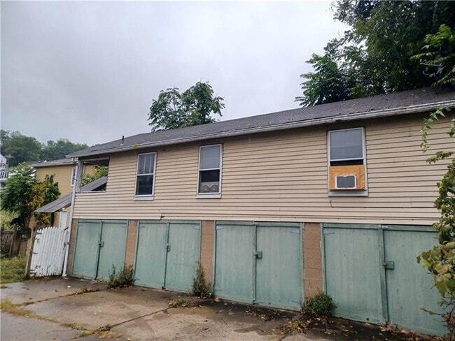Building Photo - 73 Nokomis Dr
