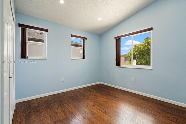 Building Photo - 13990 SW 160th Terrace