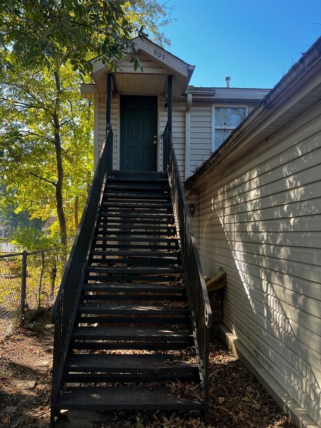 Building Photo - 3P- North 41st Street
