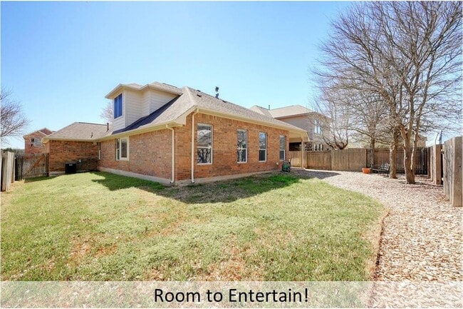 Building Photo - 2605 Salorn Way