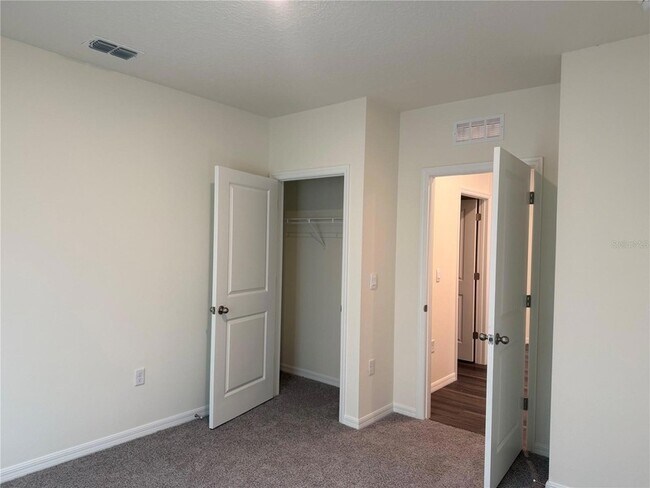 Building Photo - 1043 Morfontaine St