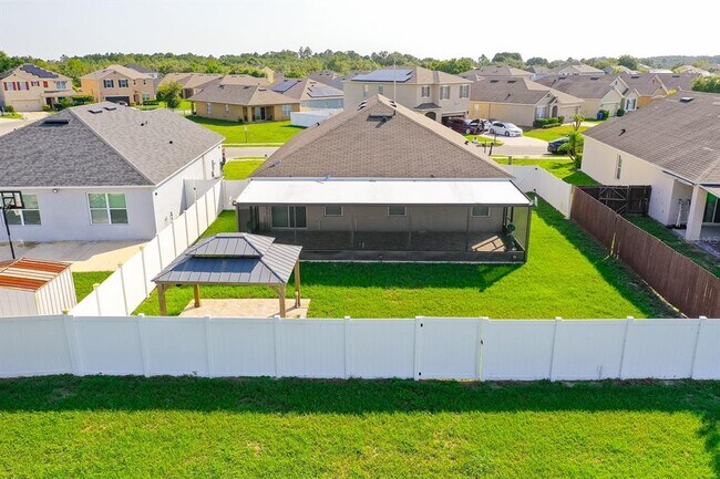 Building Photo - 4190 Roberta Dr