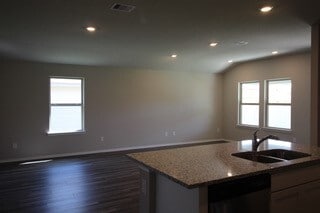 Building Photo - 210 Barton Crk