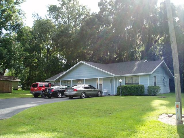 Century Oaks - Century Oaks Apartments