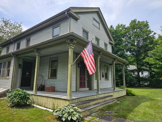 Building Photo - 33 Wildwood Ave