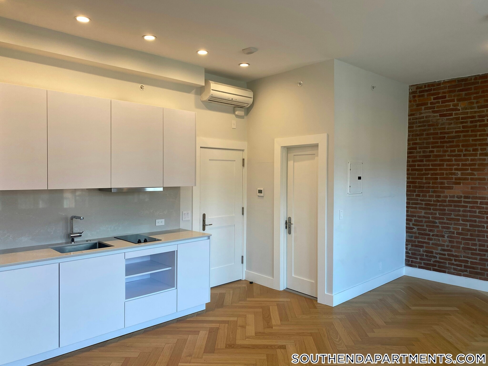 Building Photo - 461 Massachusetts Ave