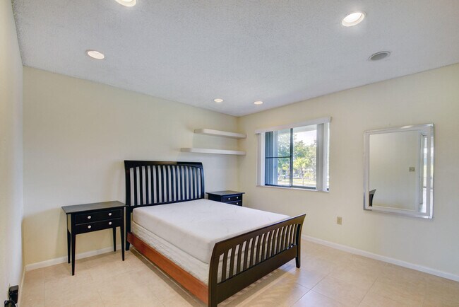 Building Photo - 4815 Esedra Ct