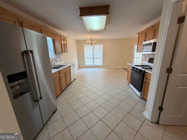 Building Photo - 414 Saddle Shoal Trail