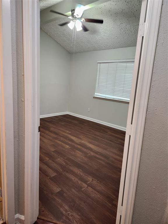 Building Photo - 7124 Golden Dale Ct