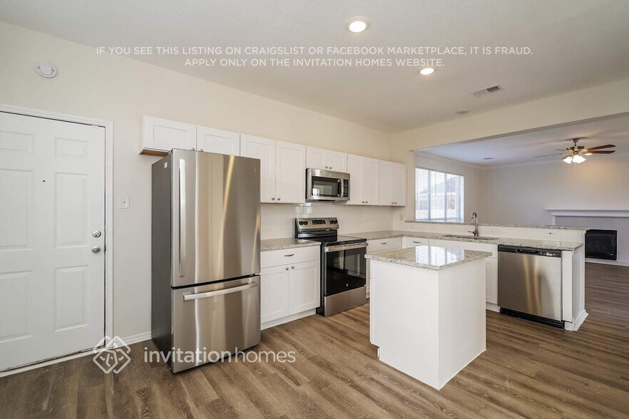 Building Photo - 817 Longleaf Dr