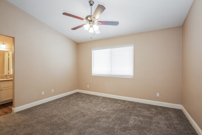 Building Photo - 3347 Steppe St