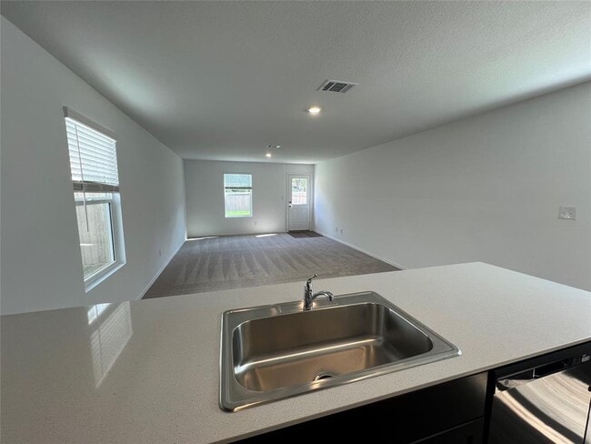 Building Photo - 60 Trinity Cir