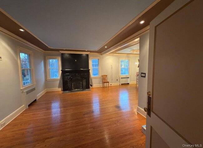 Building Photo - 21 Richman Ave