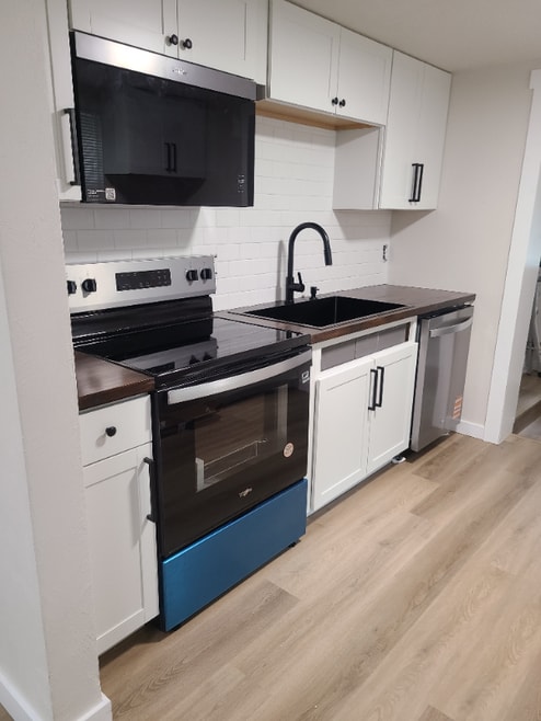 Building Photo - 2335 SE 46 Terrace