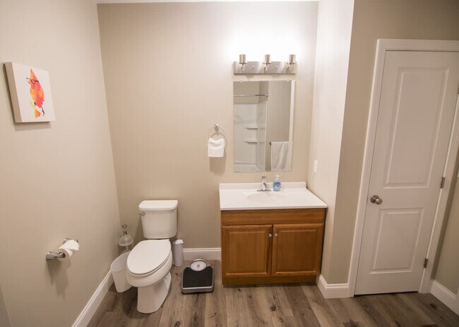 Building Photo - 140 Pearl St