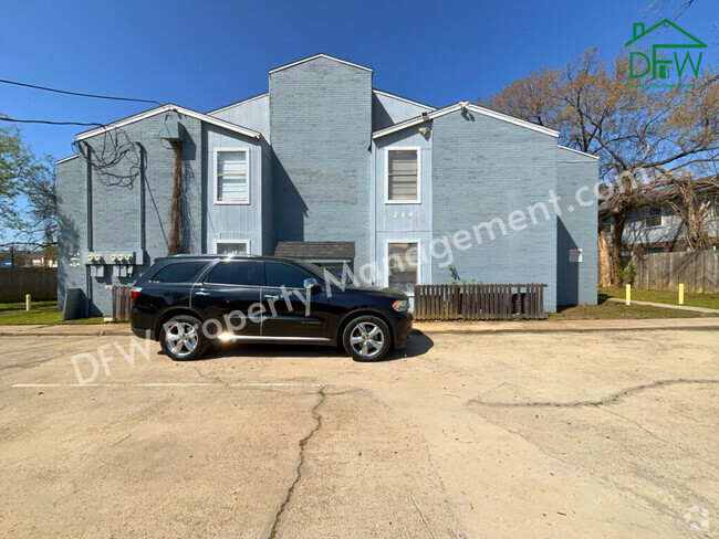 Building Photo - Fry Street Apartments