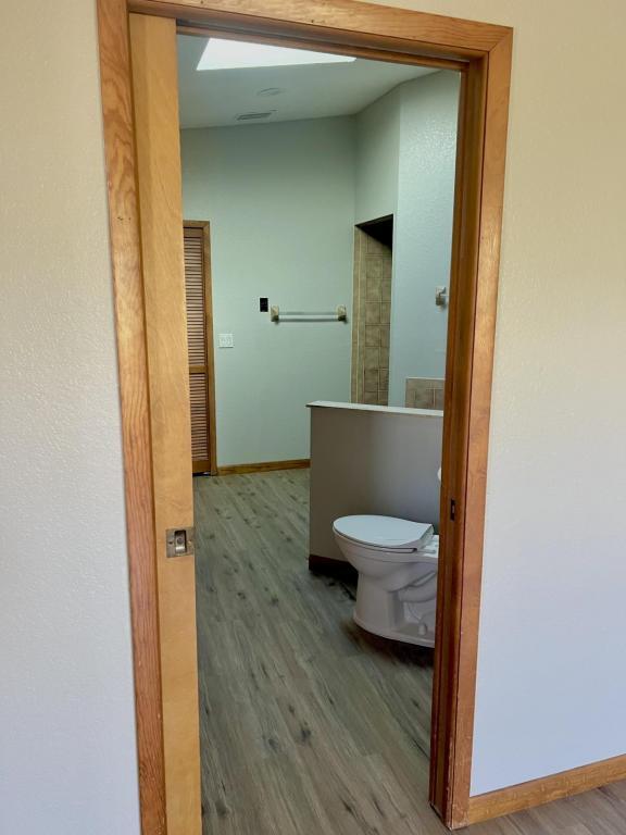 Building Photo - 1930 Como St