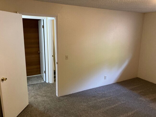 Building Photo - 3791 Onyx St